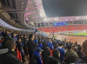 雷火电竞下载-关于赛场现场气氛火爆，观众热情高涨的信息