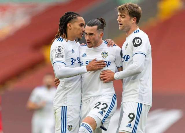 里昂主场不敌波尔图，失去半决赛资格