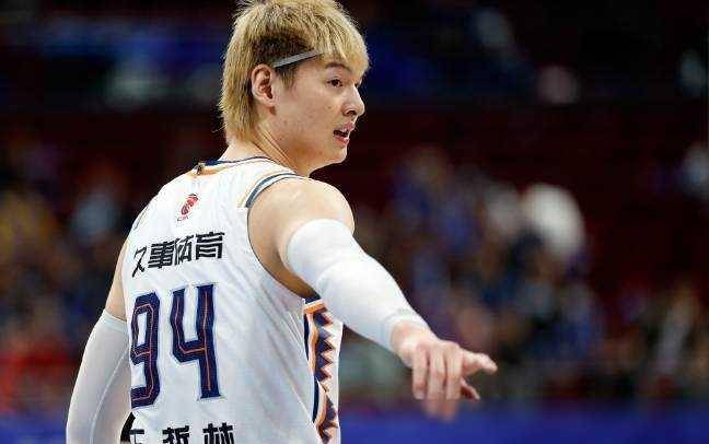 海南队击败福建队，豪取三连胜的简单介绍